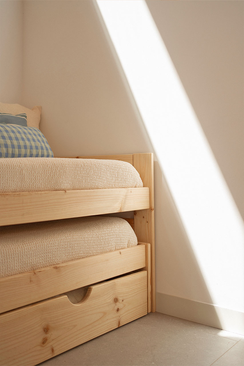 Imagen de ambiente 5 para:Cama nido de tres pisos